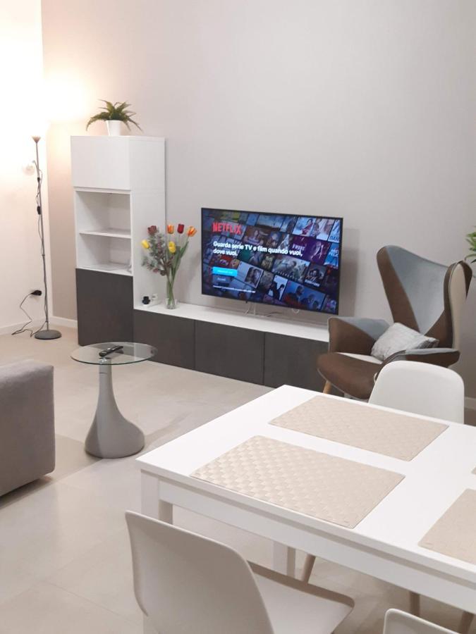 Suite Rent Milan 2 Buitenkant foto