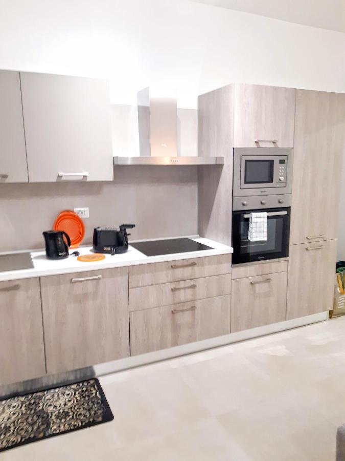 Suite Rent Milan 2 Buitenkant foto